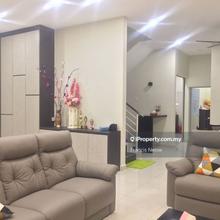 Semi-D house for Sale