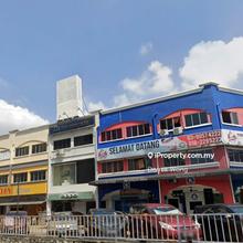 Sg Besi 3 Storey Adjoining Freehold Shop 