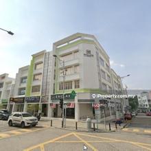 4 storey Corner shop