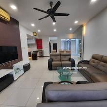 Amelia, Desa Parkcity