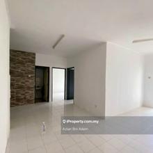 Low Floor Vista Pinggiran Apartment Seri Kembangan Pinggiran Putra