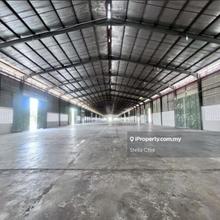 Detached Factory With Office On 1.138 Acres In Senai Seelong