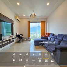 Spacious Dual-Key Corner Unit with Sunset, Hill Views & Race Course