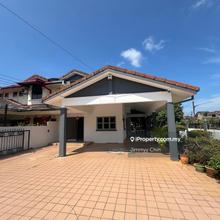 Tabuan corner house 