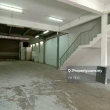 Sri Damansara Factory for rent