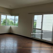 Semi-D house for Sale