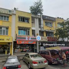 Excluse 3storey shop for sale , limited rare unit 