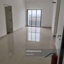 Uptown Berkeley Klang ( partial 3 rooms 2 bath 2 parking )