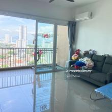 Rare unit in market !! Fully Furnished 2 carparks with Seaview 