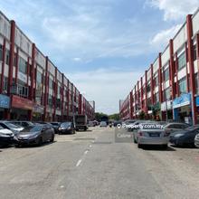 Bukit Serdang@ Merchant Avenue Corner Shop Whole Building For Rent 