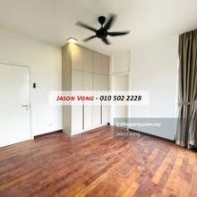 Actual unit photos - high floor, unblock view, 2 separate carpark.
