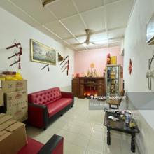 Fully Extended Single Storey Terrace Near To School, Lotus & Highway