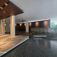 Walking distance to Avenue K , Suria KLCC and MRT/LRT