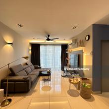 Fully furnished renovation aurora residence puchong prima near LRT