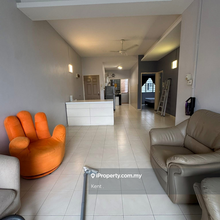 Alpine Apartment Tambun with Lift and Pool, 3 Bedrooms 