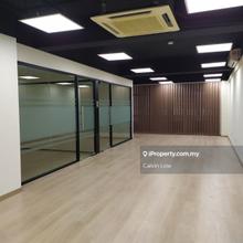 Superb Office Crowd, Matured Commercial Hub, Center of Puchong