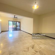 Low rise with lift, Good condition, Partly furnish, Newly painted