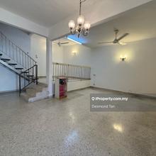 Flat Level No Split, Value Buy, Walking Distance to LRT Amenities