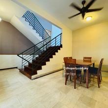 Terrace house for Sale