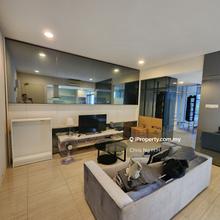 Strategic location right next to mrt station