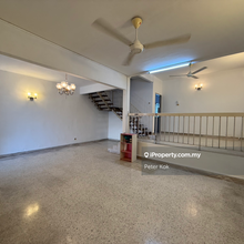 2-storey link. Owner occupy. Well-kept. Renovated. Near amenities