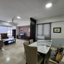 Walking distance to Mid Valley, near to LRT & KTM