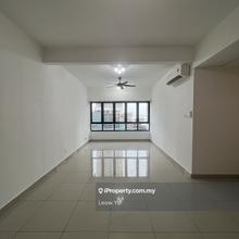 Facing Hilton mid floor 2 car park corner unit