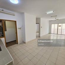 Kitchen Cabinet, Low Floor, Strata Title, Refurbish Unit, 1 Car Park