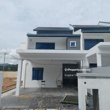2.5 Storey link house , Brand new, Free legal fees