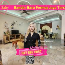 Masai Bandar Baru Permas Jaya Renovated 2 Storey Terrace 4bed