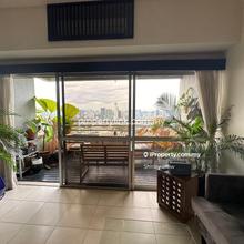 Hilltop condo big balcony walk to Bangsar shopping centres B Village