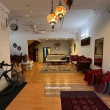 Freehold Renovated 2storey at Taman Bukit Maluri for sale