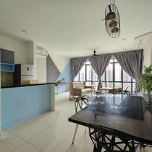 High floor city view corner lot for sale good condition