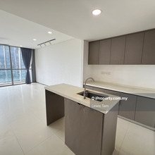 Full KLCC view unit for sell in very good price