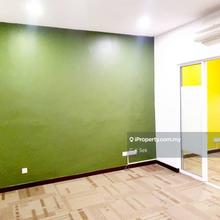 Partial furnished office with lifts