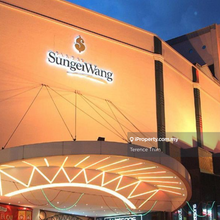 Lg Sungei wang lg corner shoplot