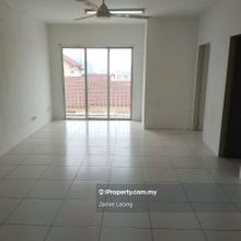 Lakeview Apartment 900sf 3r2b Jasa Perwira Batu Caves Selangor kl