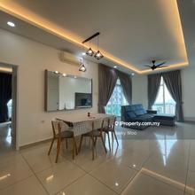 M Condominium 3 bed 2 bath Mid level Clean & renovated