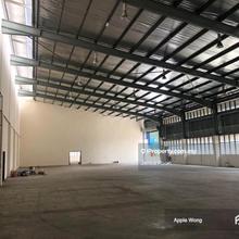 1 & 1/2 Storey Detached Factory For Sales 