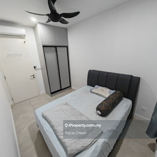 Skymeridien medium room for rent
