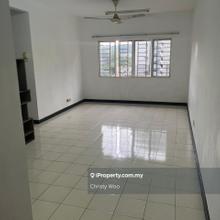 Near Rocklin International School, Walking distance to LRT Salak South