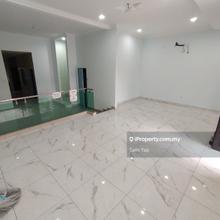 Terrace house for Sale