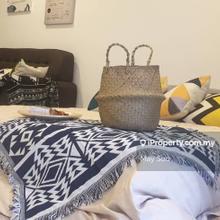 Empire city block E studio for rent rm1300 near mrt,kota damansara,1u