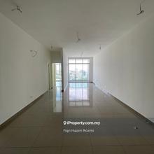 Anggun Lumayan 1100sf Facing Tasik and Morning Sun Cheapest Price
