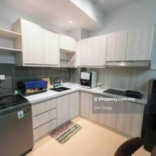 The Netizen F/F near mrt station 