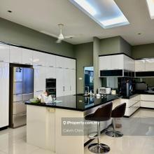 Fully renovated, move in condition