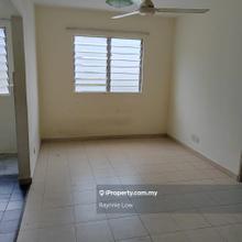 Corner & Seaview Unit Palm Court (Pangsapuri Nipah) Tg Tokong 3rooms