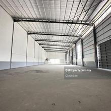 Corner Lot Nice 1.5 Storey Semi-D Factory For Sale