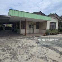 Giant Land 1-Sty Bangalow House For Rent at Kampung Rantau Panjang