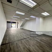 Whole Block Renovated Shop-office for Rent, 20x100